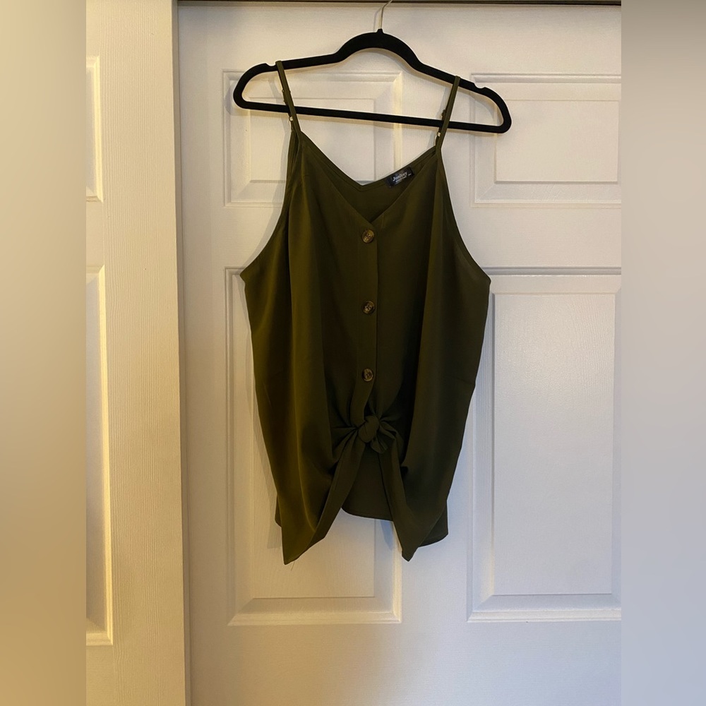 Army green tank, size XXL